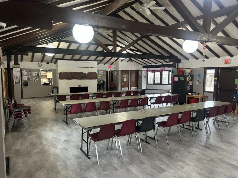 andersen center with tables in classroom style
