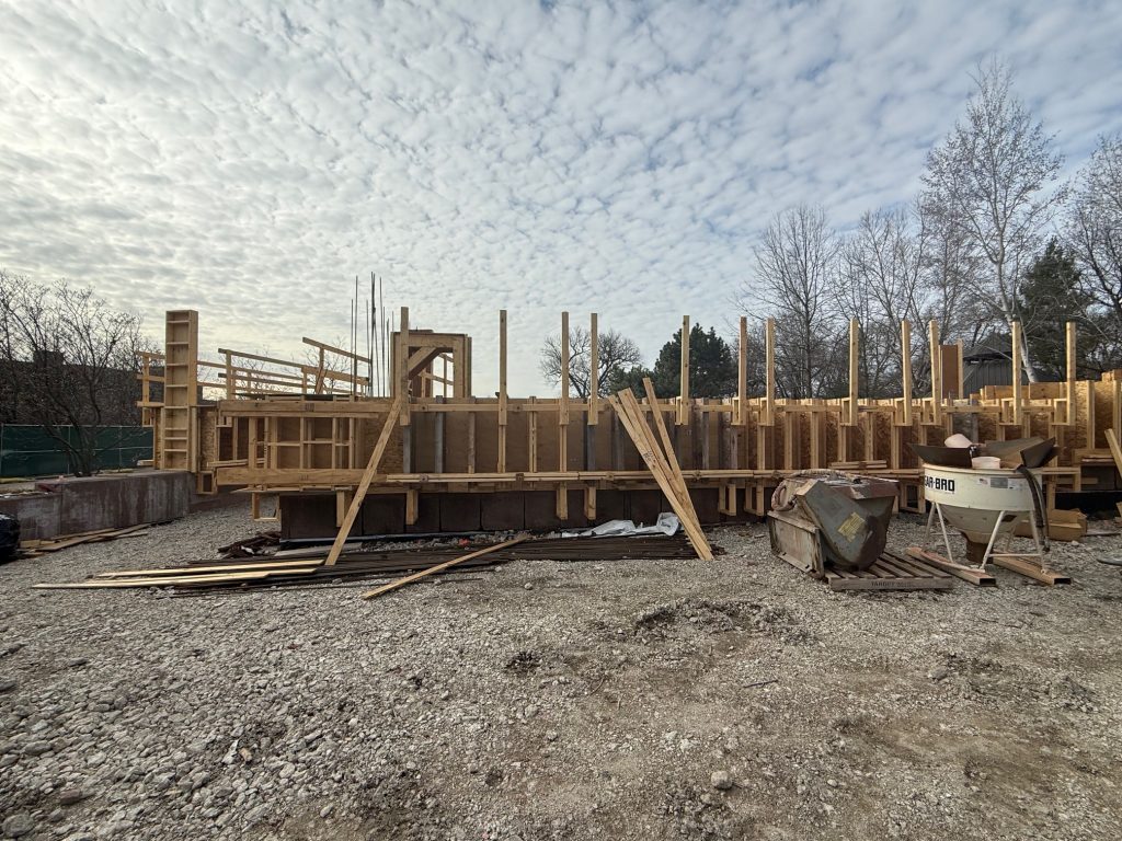 a view of the framed-out field center from the side