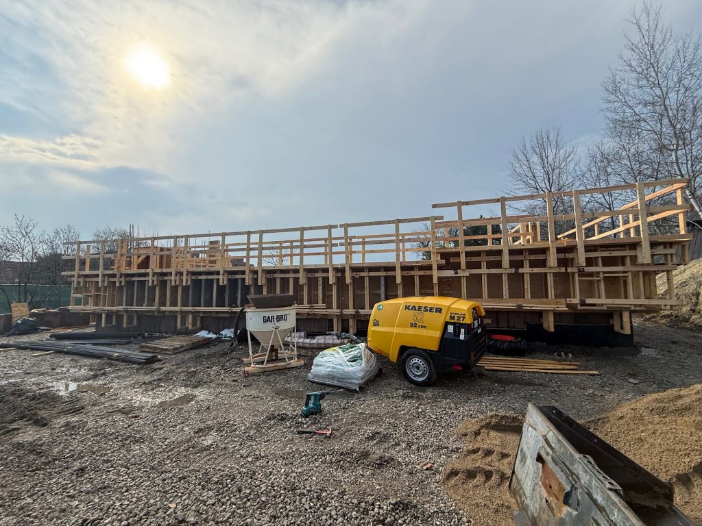 side view of field center with wood frames outlining it